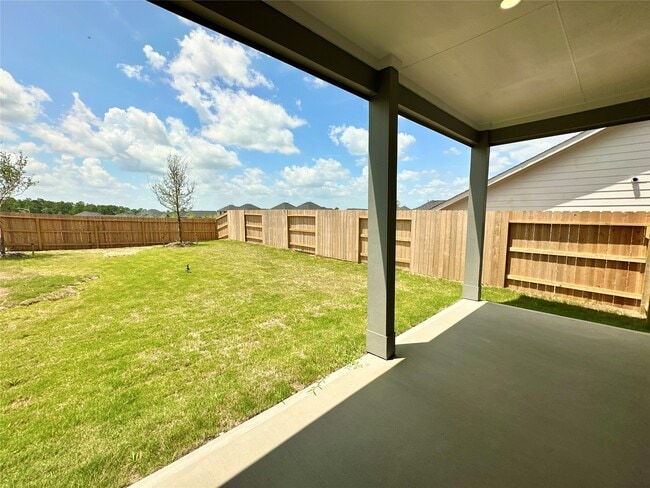 Building Photo - 12176 Ridge Top Dr