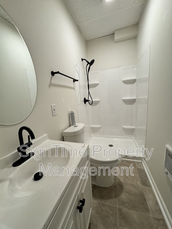 Building Photo - 40 N Conococheague St