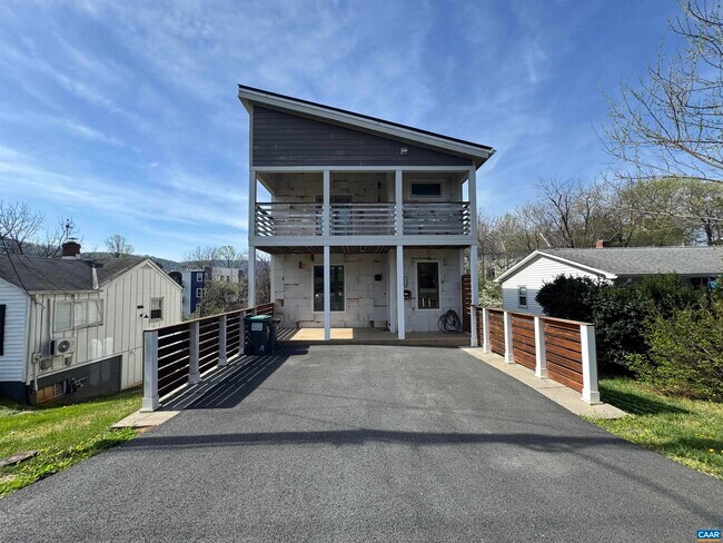 Building Photo - 1116 Altavista Ave