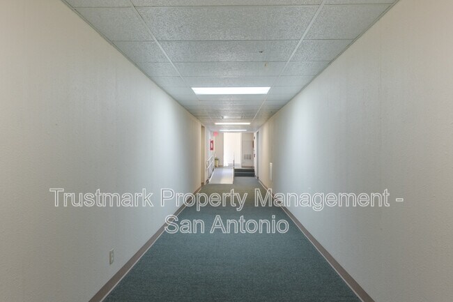 Building Photo - 4119 Castlewood