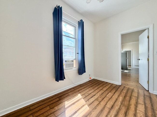 Building Photo - 514 Monastery Pl