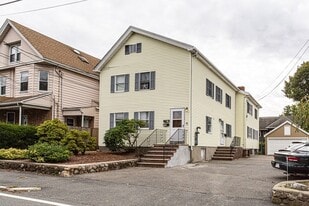 Building Photo - 27 Salem St