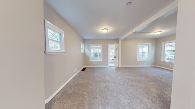 Building Photo - Jefferson Area - 3 Bedroom Single Family Home (between Lorain and Triskett)