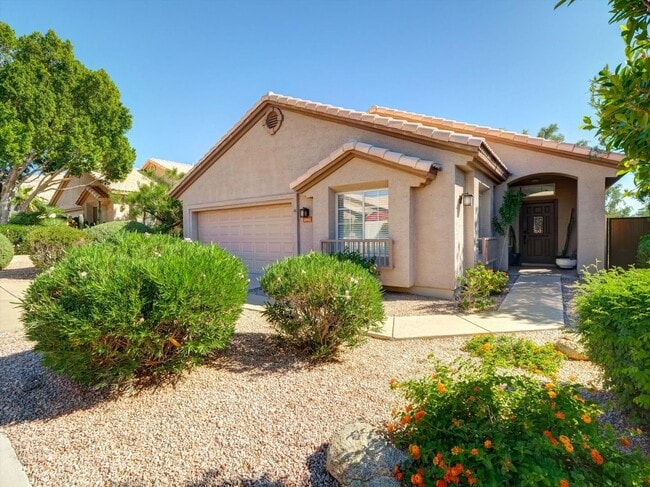 Building Photo - 3 bd 2 bth 2120 sq ft in stonehaven in sco...