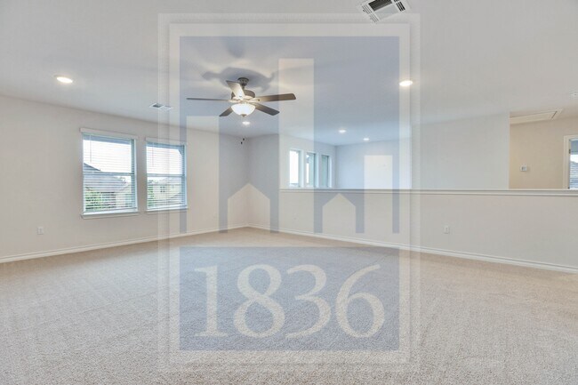 Building Photo - 17609 Chino Ln
