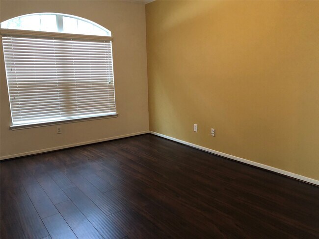 Building Photo - 18019 Timerwalk Ln