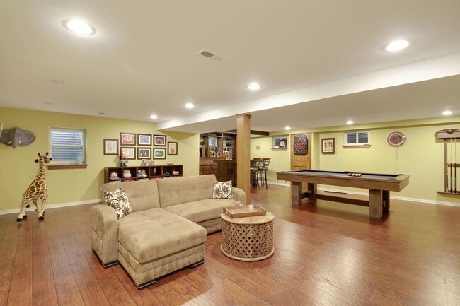 Building Photo - 11400 Burr Oak Ln