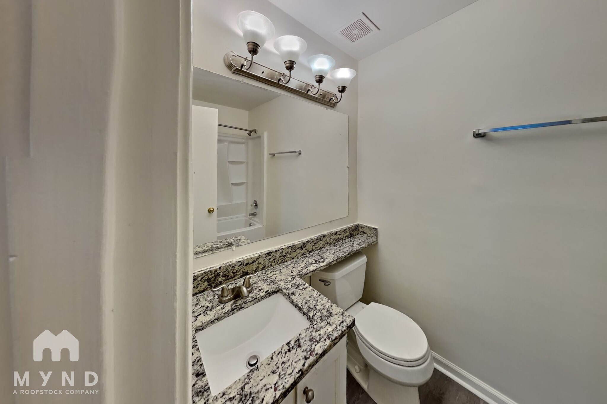 Building Photo - 5561 Northcut Dr