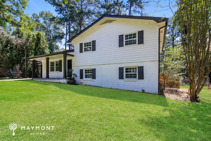 Building Photo - 4451 Greenleaf Cir SW