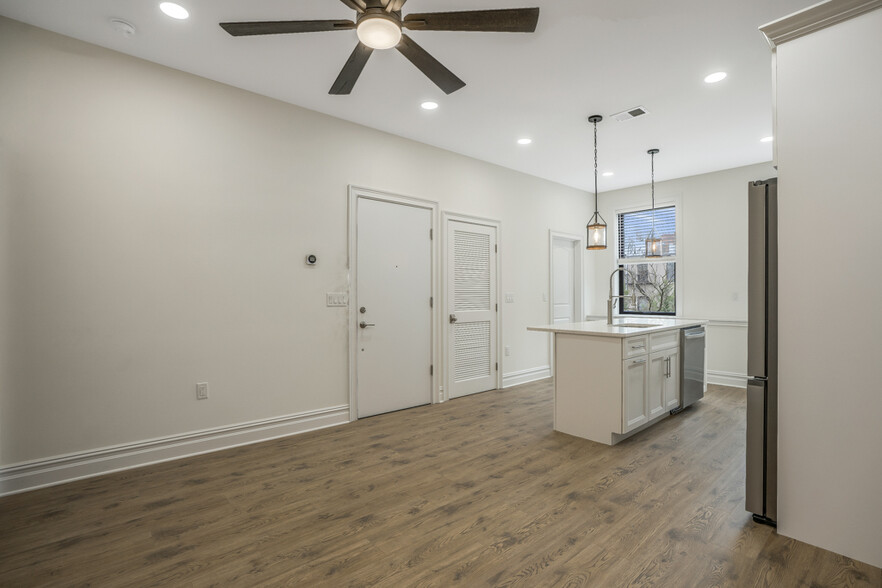 Kitchen - 155 Grand St