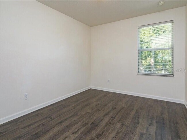 Building Photo - 2108 Switch Grass Cir