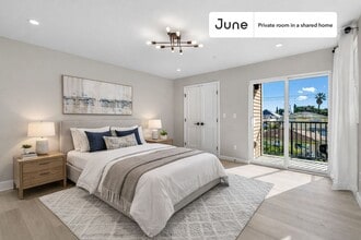 Building Photo - Room in Shared 5 bed/5 bath home