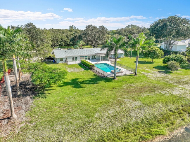 Building Photo - 8631 Steeplechase Dr