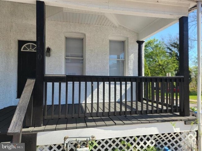 Building Photo - 1100 Green St