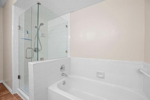Building Photo - 15221 Berry Trail
