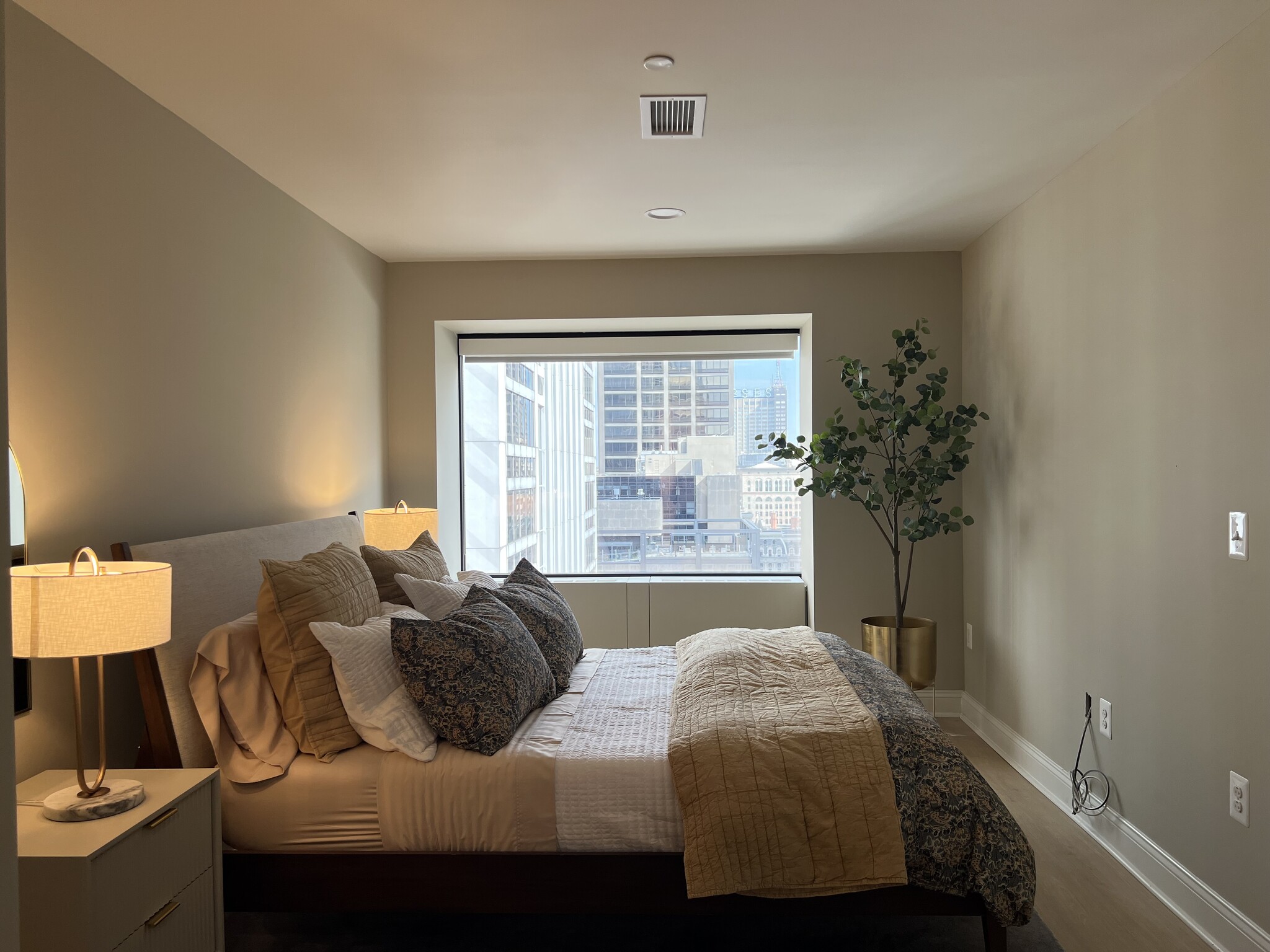 Building Photo - 1801 Market St