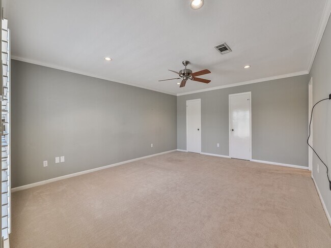 Building Photo - 9406 Bassoon Dr