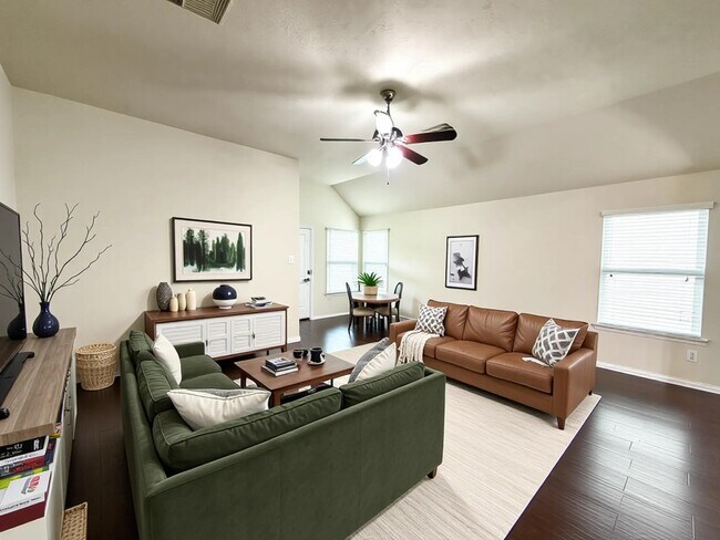 Building Photo - 3514 Lilac Ranch Dr