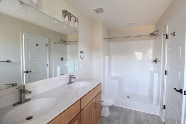 Building Photo - 1428 Appaloosa Ct