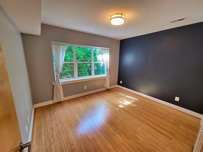 Building Photo - 3404 13th St NW