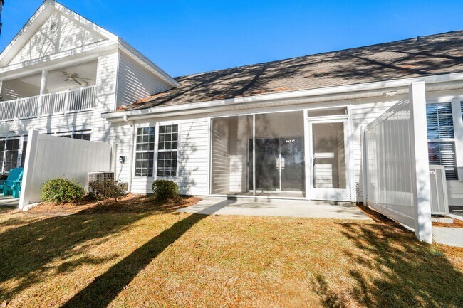 Building Photo - 3BR Townhome Carolina Forest – GREAT PRICE - Community Pool/Lake View