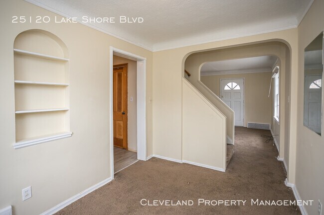 Building Photo - Solid Brick Duplex