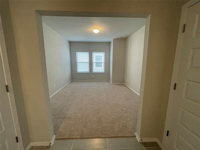 Building Photo - 2801 Winding Creek Rd