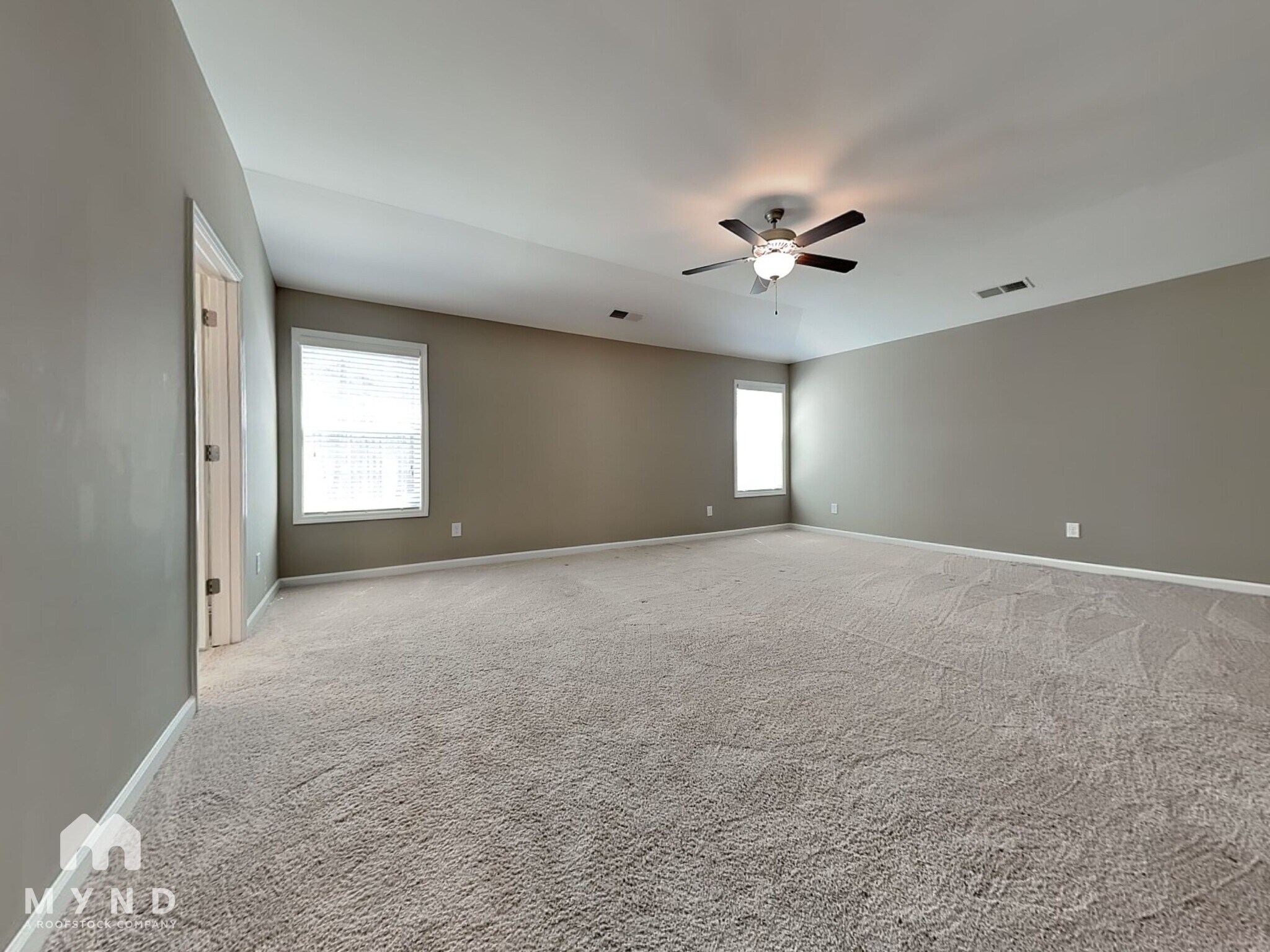 Building Photo - 43 Ashton Pl