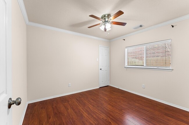 Building Photo - 13009 Castlewind Ln