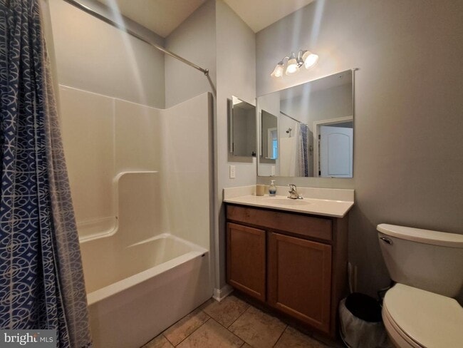 Building Photo - 37684 Ulster Dr