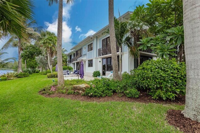 Building Photo - 1665 S Ocean Ln