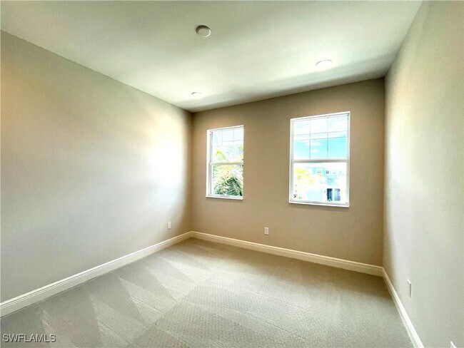 Building Photo - 2659 Seychelles Cir