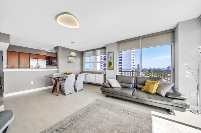 Building Photo - 2080 S Ocean Dr