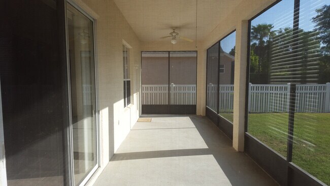 Building Photo - 10198 Marsh Pine Cir