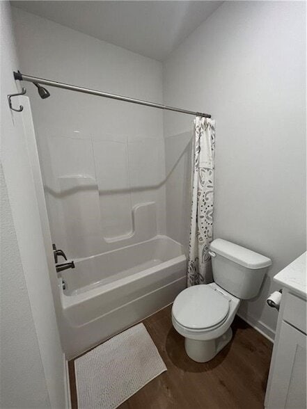 Building Photo - 1910 Hahn St