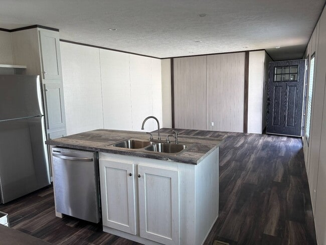 Building Photo - 4708 Gibson Rd