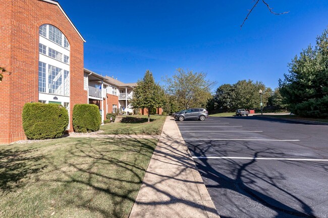 Building Photo - 9415 Magnolia Ridge Dr