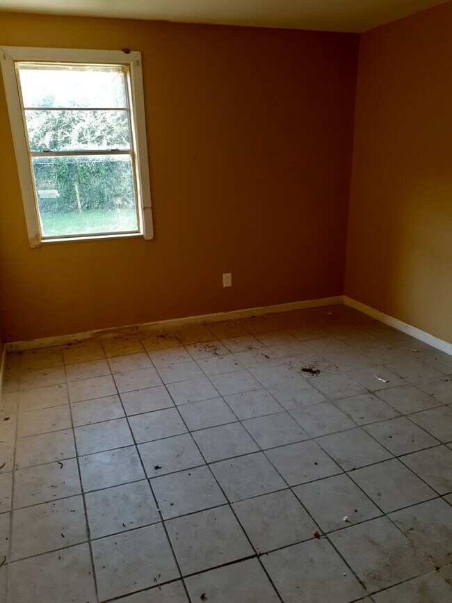 Building Photo - 3414 Pine Ridge Ln