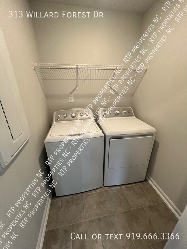 Building Photo - 313 Willard Forest Dr, Wendell, NC 27591