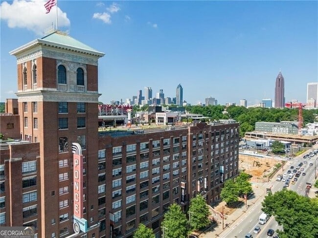 Building Photo - 650 Glen Iris Dr NE