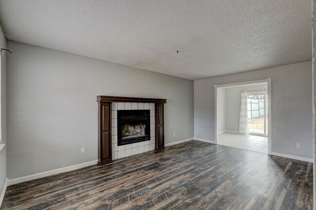 Building Photo - 8544 SW 75th St