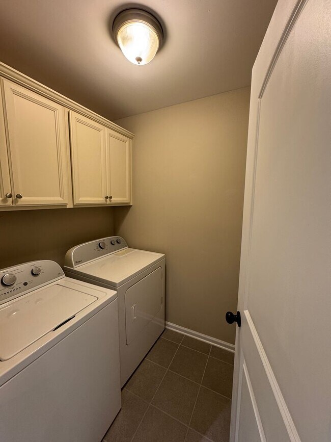 Building Photo - 3BR/2.5BA Townhouse in Berewick
