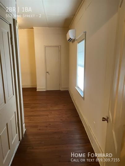 Building Photo - 552 Vine St