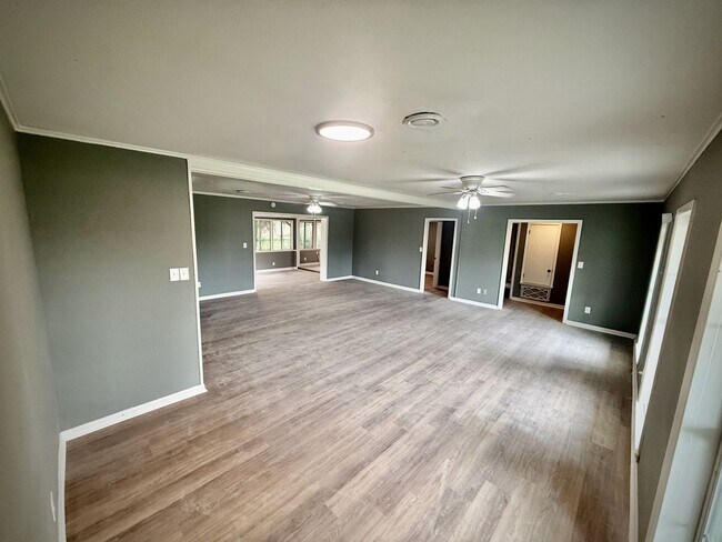 Building Photo - 5114 Old Canton Rd