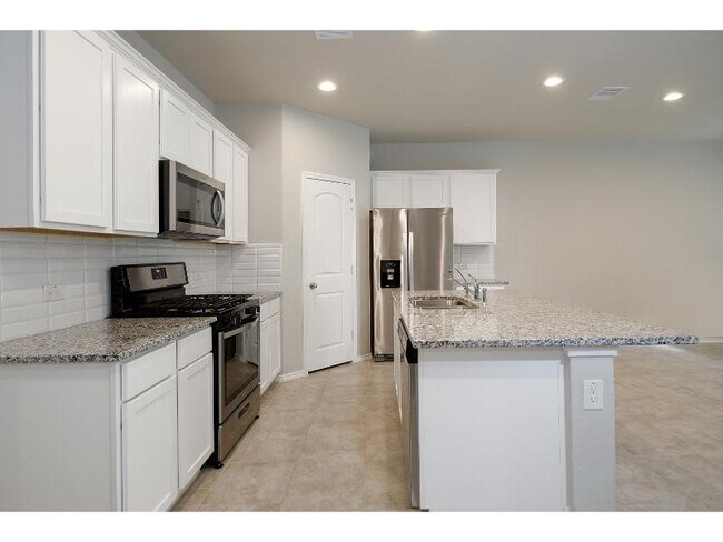 Building Photo - 13824 Rock Island Trl