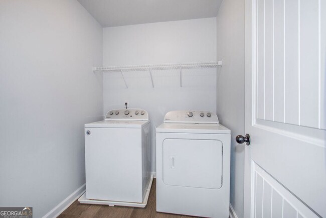 Building Photo - 130 Enon Mill Ln