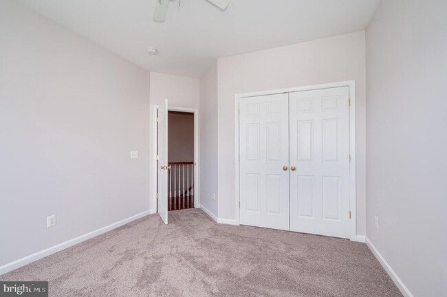 Building Photo - 54 Field Crest Ct