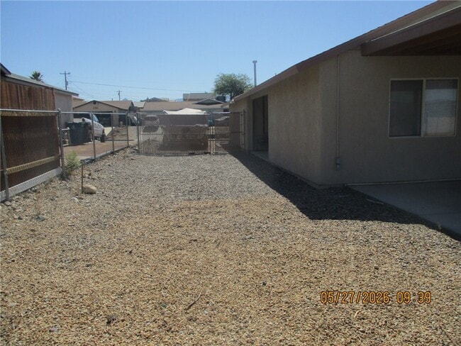 Building Photo - 1717 El Cazador