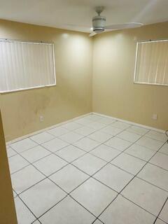 Building Photo - 9482 N Military Trl