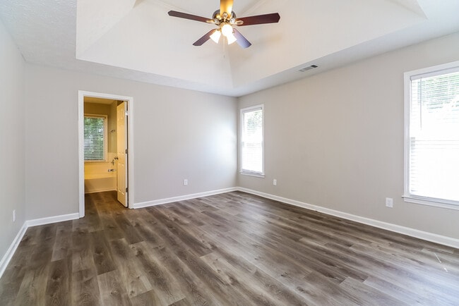 Building Photo - 25 Fairhaven Ct